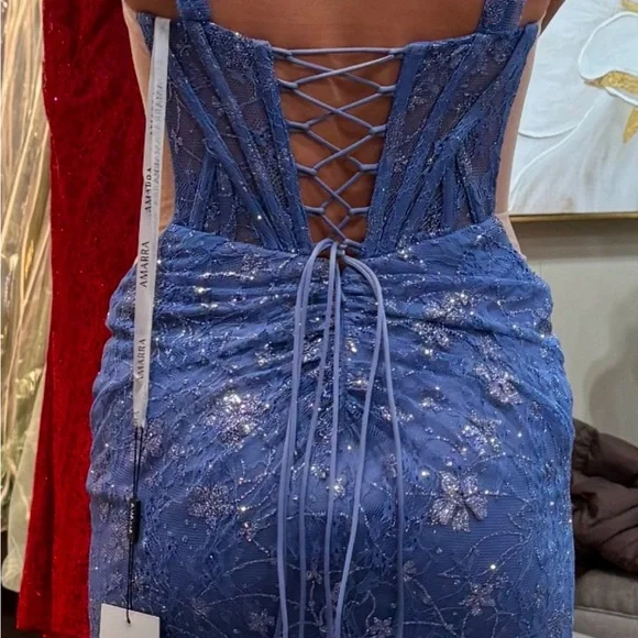 Gorgeous new with tags AMARRA prom dress/gown size 2 , spring 2025. - Picture 8 of 8